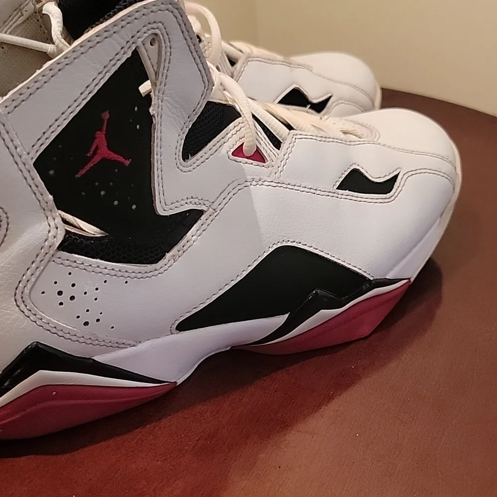Jordan True Flight (White Carmine Red) - Picture 7 of 9